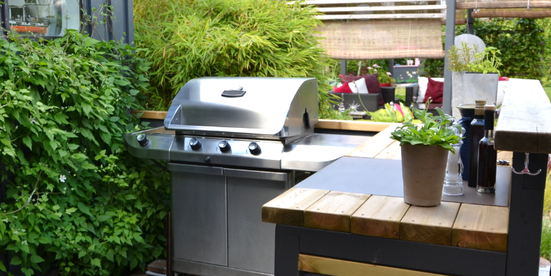 Outdoor Kitchen Patio Ideas & 9 Step Guide