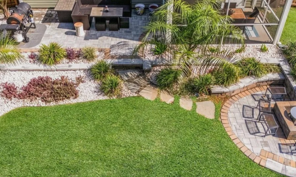Top 10 Landscape Trends in Savannah! landscaping in savannah palm med style