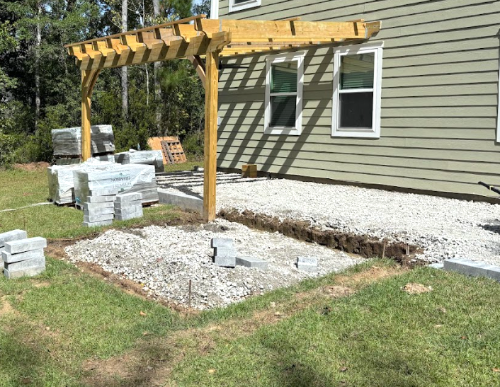 Rincon, Georgia | Pergola, Paver Patio & Seating Wall Installation